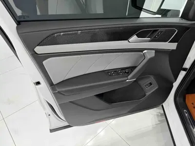 Volkswagen Tayron 2023, 21000 км, за 192800 CNY - фото 8