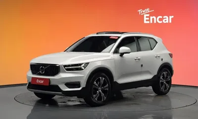Volvo XC40 · 2022 год