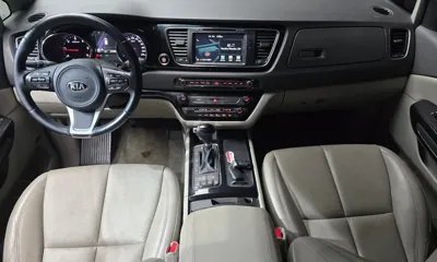 Kia Canival 2016, 177330 км, за 8700000 KRW - фото 7
