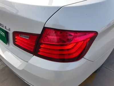 BMW 5 Series 2017, 141100 км, за 107075.77 CNY - фото 7