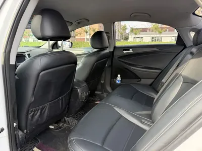 Hyundai Sonata 2013, 70000 км, за 19800 CNY