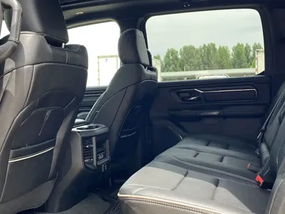 RAM Ram Trucks 2024, 7000 км, за 428000 CNY - фото 8