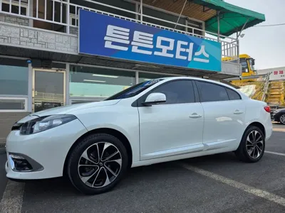 Renault-KoreaSamsung SM3 · 2016 год