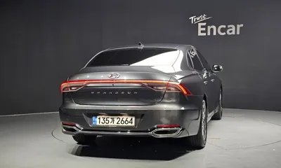 Hyundai Grandeur 2023, 62678 км, за 25500000 KRW