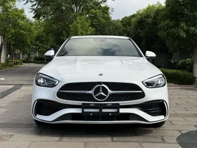 Mercedes-Benz C-Class 2023, 42000 км, за 172000 CNY