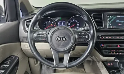 Kia Canival 2018, 219978 км, за 7200000 KRW - фото 14