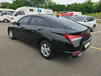 Hyundai Avante 2021, 102702 км, за 11990000 KRW