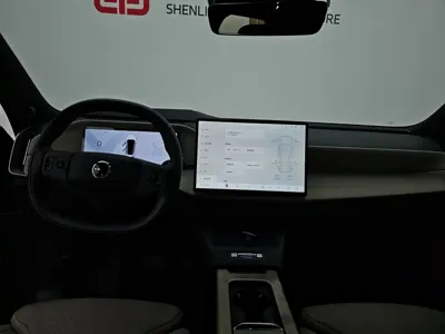 Volvo 沃尔沃XC70插电式混动 2025, 12200 км, за 221800 CNY - фото 14