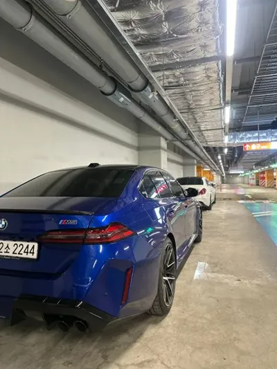 BMW M5 2026, 7600 км, за 185000000 KRW