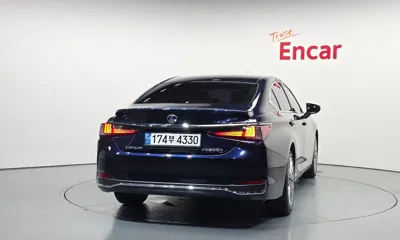 Lexus ES 2021, 87407 км, за 36500000 KRW - фото 4