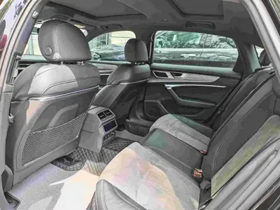Audi A6L 2023, 45000 км, за 248000 CNY - фото 11