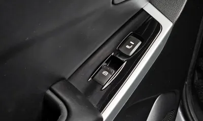 KG_Mobility_Ssangyong KORANDO 2015, 164285 км, за 2570000 KRW - фото 28