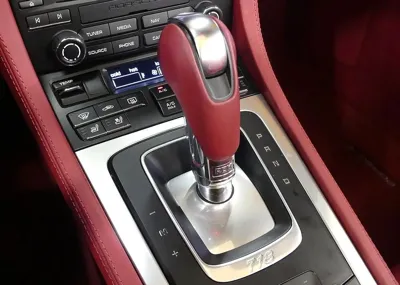 Porsche 718 2024, 9000 км, за 121000000 KRW - фото 9