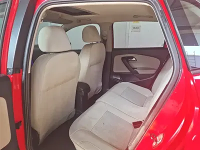 Volkswagen Polo 2014, 103000 км, за 11800 CNY - фото 9
