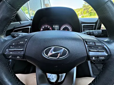 Hyundai Veloster 2018, 93602 км, за 9900000 KRW - фото 11