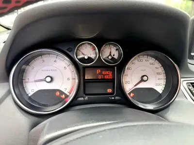 Peugeot 308 2015, 71800 км, за 18800 CNY - фото 12