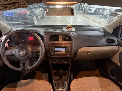 Volkswagen Polo 2011, 107000 км, за 16800 CNY - фото 7