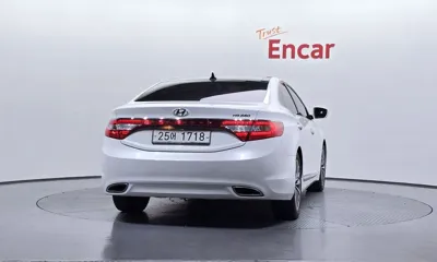 Hyundai Grandeur 2014, 160839 км, за 5500000 KRW - фото 4