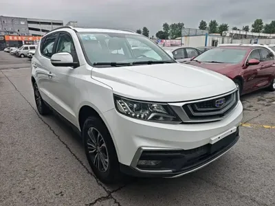 Geely Vision X6 2019, 51600 км, за 21900 CNY - фото 4