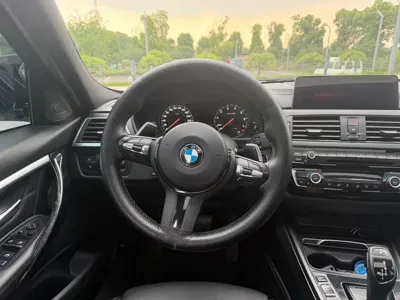 BMW 3 Series 2019, 92000 км, за 93800 CNY - фото 11