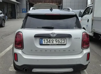 MINI Countryman 2022, 60865 км, за 28500000 KRW