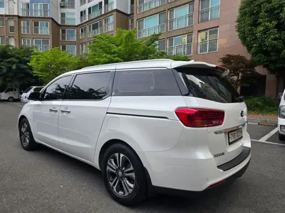 Kia Canival 2020, 154084 км, за 10990000 KRW