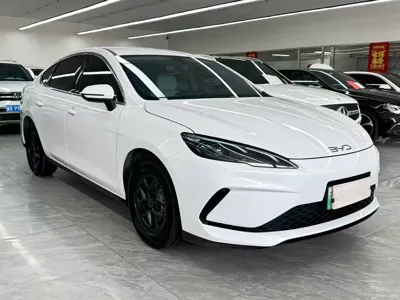 BYD Seal 05 DM-i 2025, 10000 км, за 59800 CNY