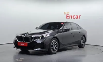 BMW 5-Series · 2024 год
