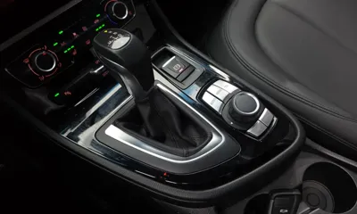 BMW 2-Series 2017, 109619 км, за 8500000 KRW - фото 9
