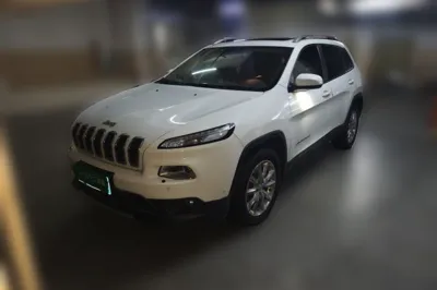 Jeep Cherokee · 2016 год