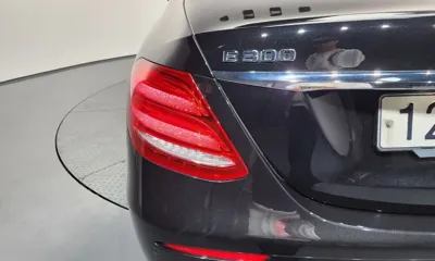 Mercedes-Benz E-Class 2018, 65343 км, за 27490000 KRW - фото 23