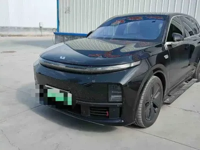Li Auto Li L7 · 2024 год
