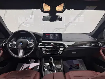 BMW 5 Series 2019, 52800 км, за 189000 CNY - фото 11