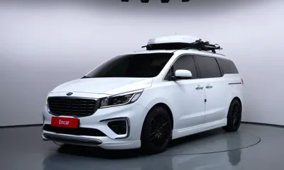 Kia Canival · 2019 год