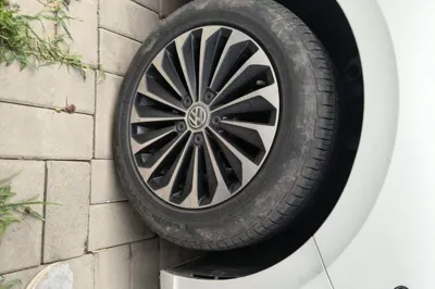 Volkswagen Lavida Pure Electric 2019, 82800 км, за 42898.14 CNY - фото 8