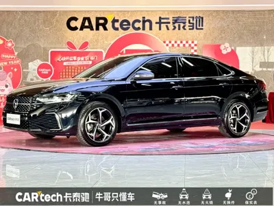 Volkswagen Passat · 2024 год