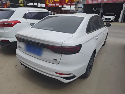 Geely Auto Emgrand 2022, 67500 км, за 46144.62 CNY - фото 7