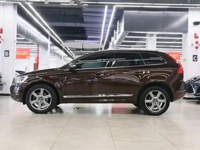 Volvo XC60 (Import) 2013, 139700 км, за 35000 CNY
