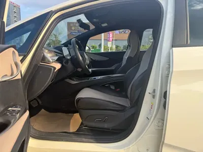 BYD Dolphin 2024, 35000 км, за 57800 CNY