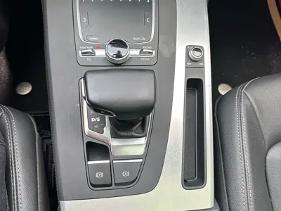 Audi Q5L 2021, 60000 км, за 146800 CNY - фото 14