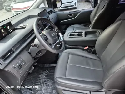Hyundai Staria 2025, 8400 км, за 99990000 KRW - фото 9