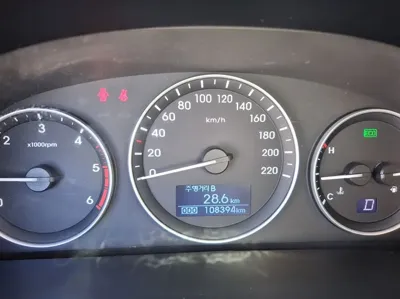 Hyundai Starex 2018, 108394 км, за 11900000 KRW - фото 13