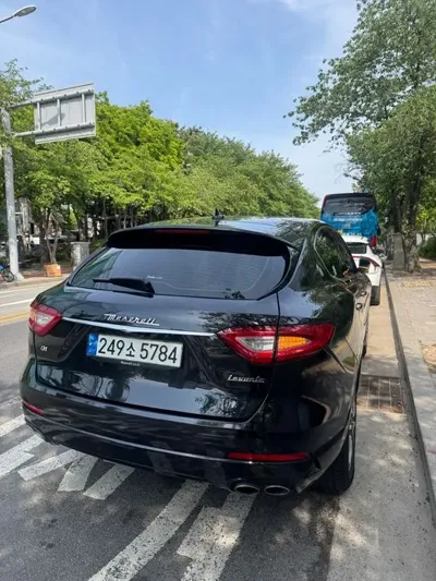 Maserati Levante 2020, 42200 км, за 37520000 KRW