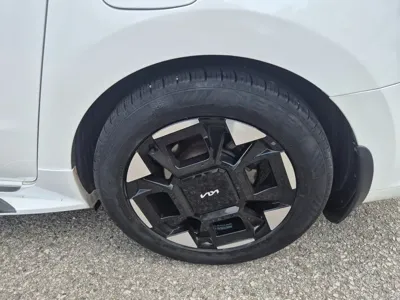 Kia Canival 2019, 157930 км, за 12500000 KRW - фото 19