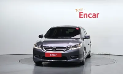 Honda Accord 2015, 138697 км, за 7500000 KRW