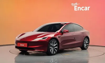 Tesla Model 3 · 2024 год