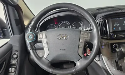 Hyundai Starex 2021, 61516 км, за 21890000 KRW - фото 12