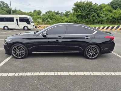 Hyundai Genesis 2016, 55586 км, за 11800000 KRW - фото 15