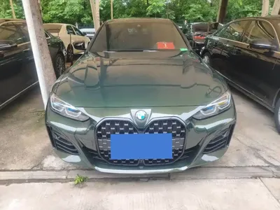 BMW 4 Series 2022, 60000 км, за 204800 CNY