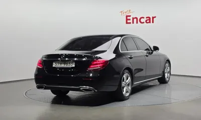 Mercedes-Benz E-Class 2018, 111484 км, за 18300000 KRW
